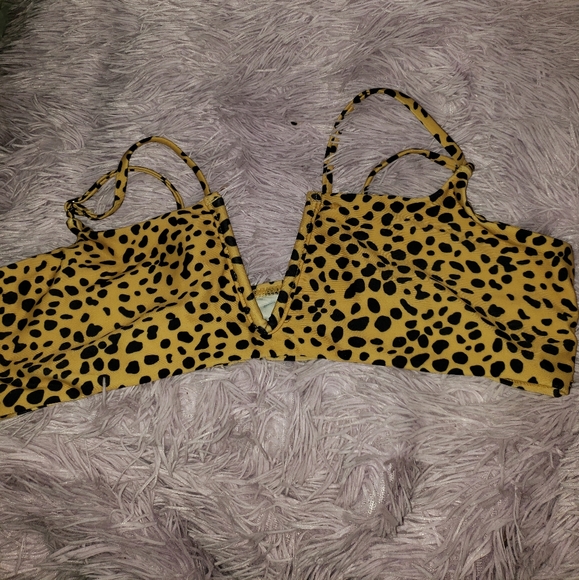 Womens cheetah print bikini.     Nwot - Picture 4 of 9